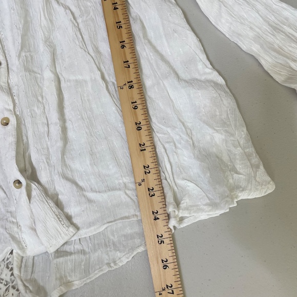 Free People Blouse Lace Inset Button Front‎ Long Sleeves High-Low Hem White W M - Picture 7 of 12